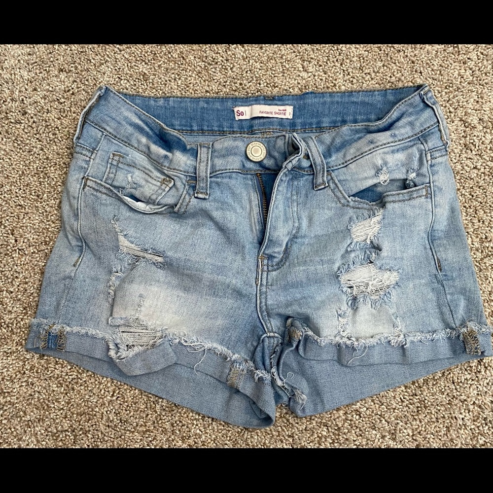 Juniors SO denim shortie shorts